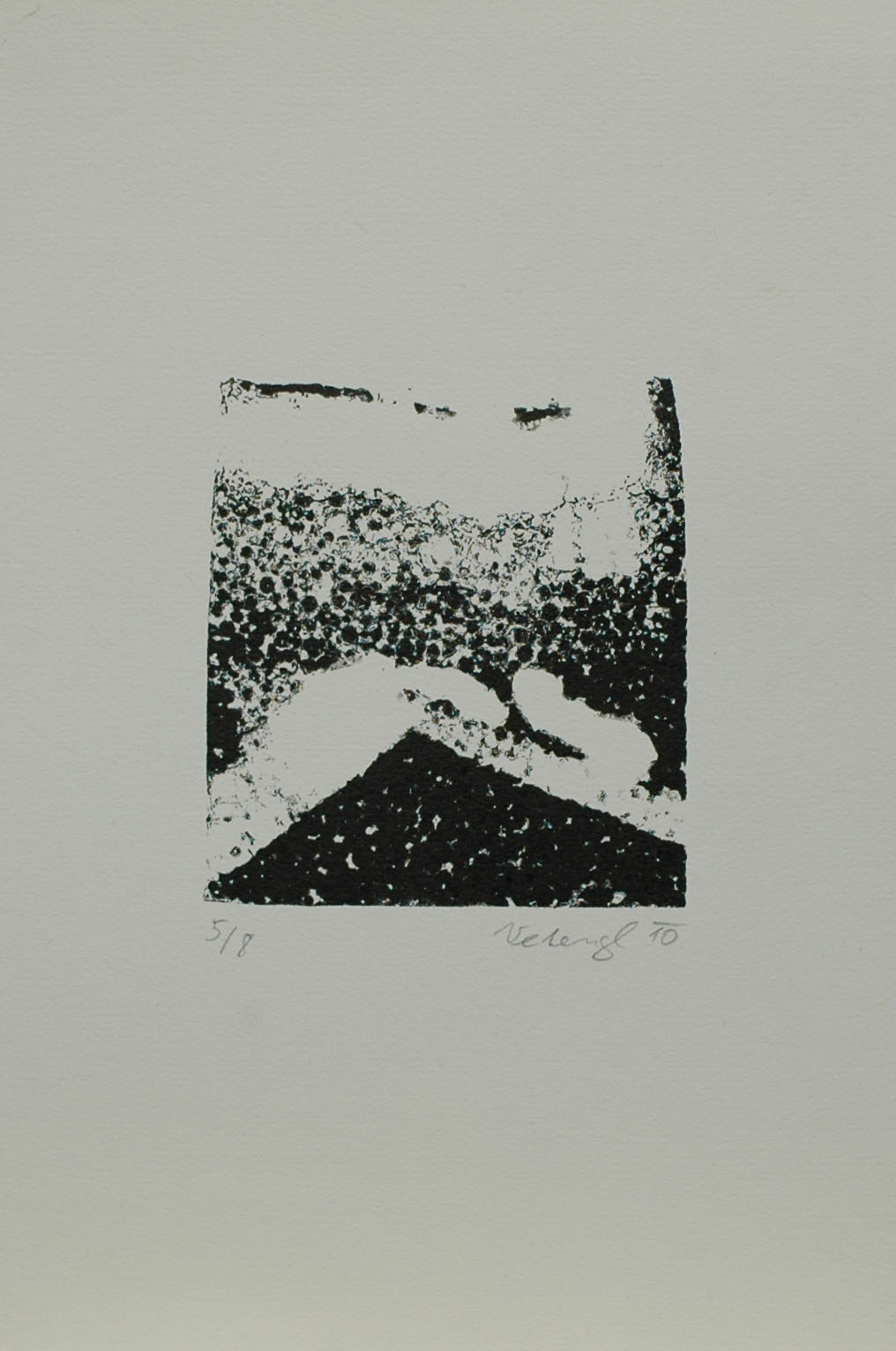 Za rohem, 2010, 35x25cm, Tisk z výšky z polystyrenu Náklad 8